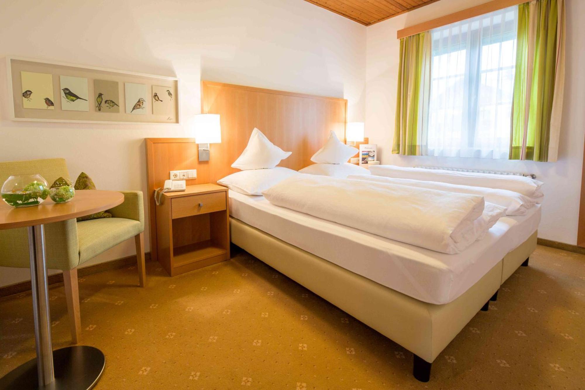 Pension An Der Linde Lagundo Room photo