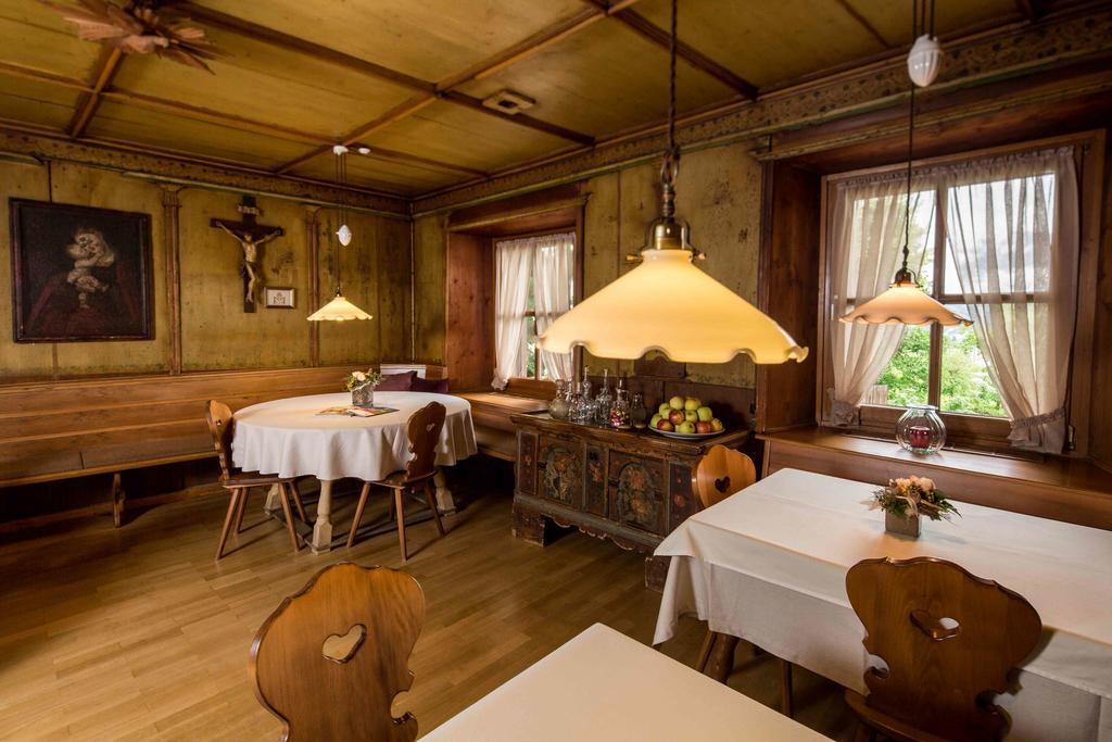 Pension An Der Linde Lagundo Exterior photo